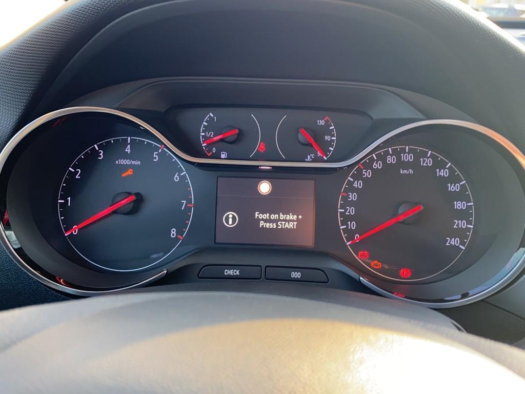 Opel Crossland X