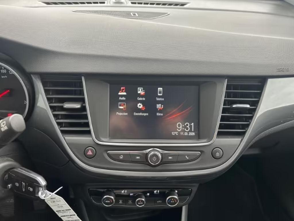 Opel Crossland X