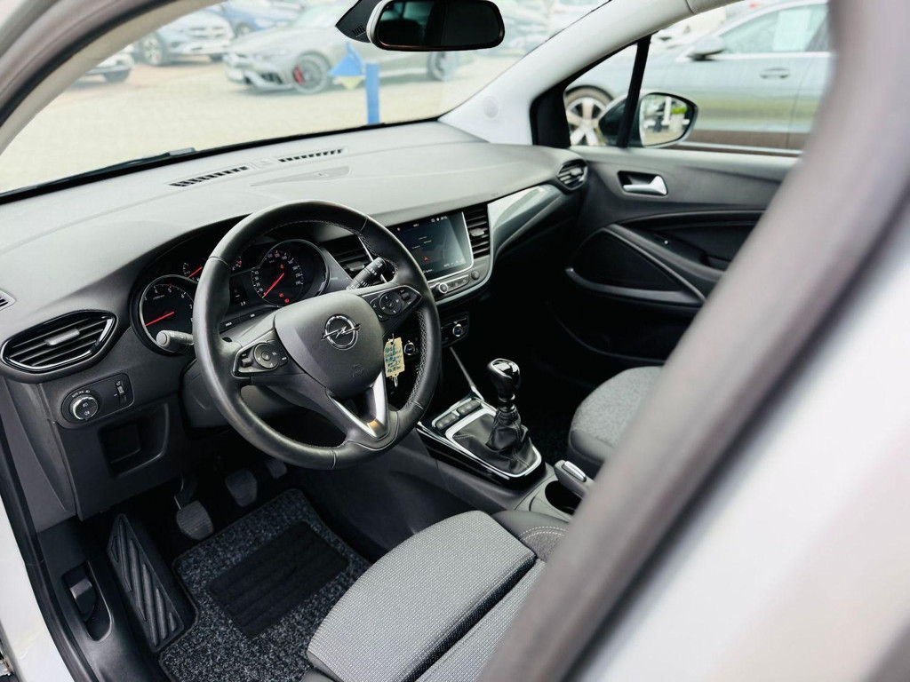 Opel Crossland X