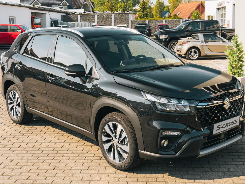 Suzuki SX4 S-Cross 2024 Benzine