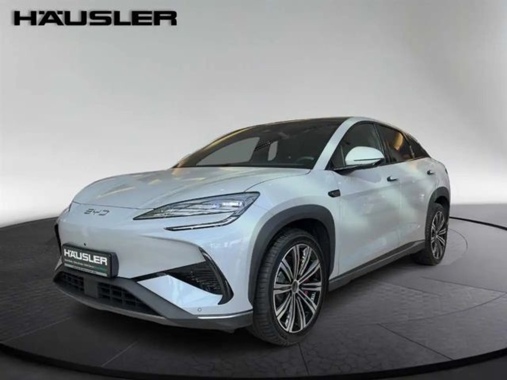 BYD Sealion 7