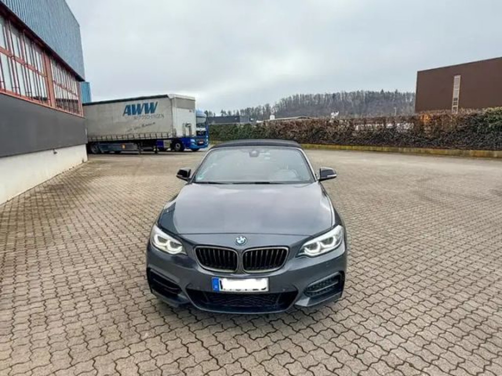 BMW M2
