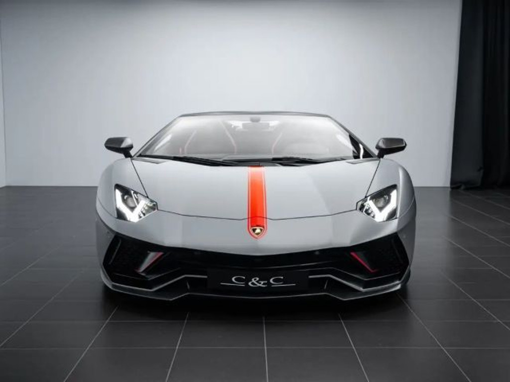Lamborghini Aventador