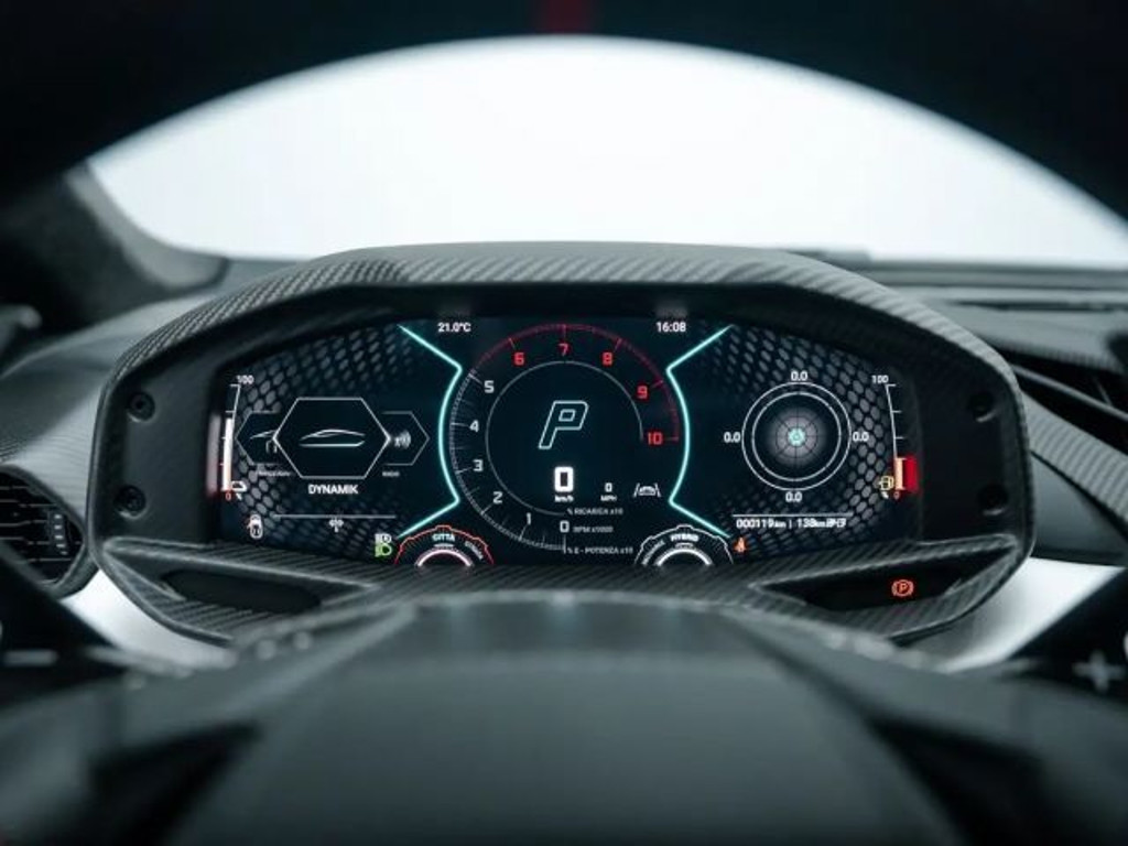 Lamborghini Revuelto