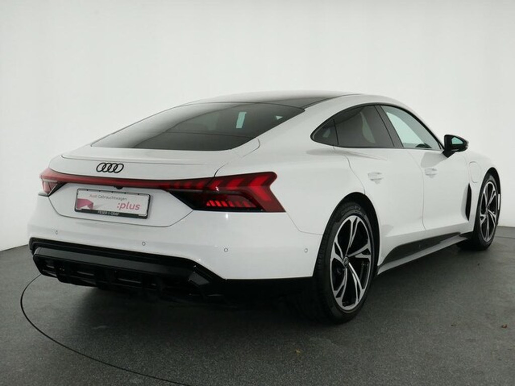 Audi e-tron GT