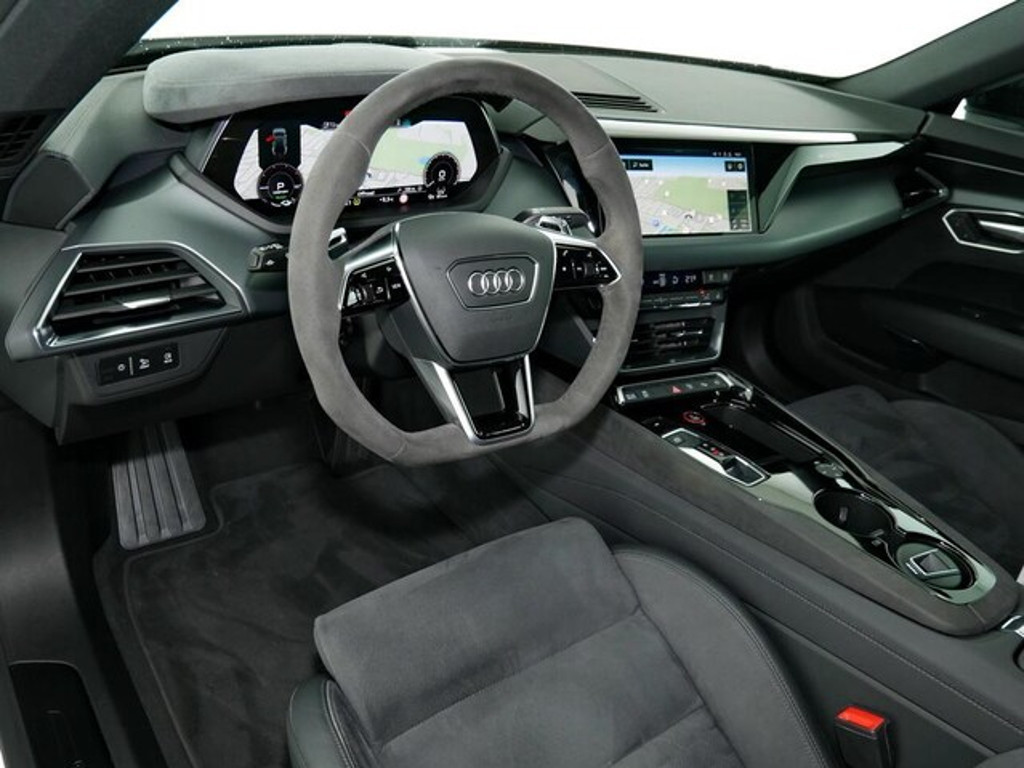Audi e-tron GT
