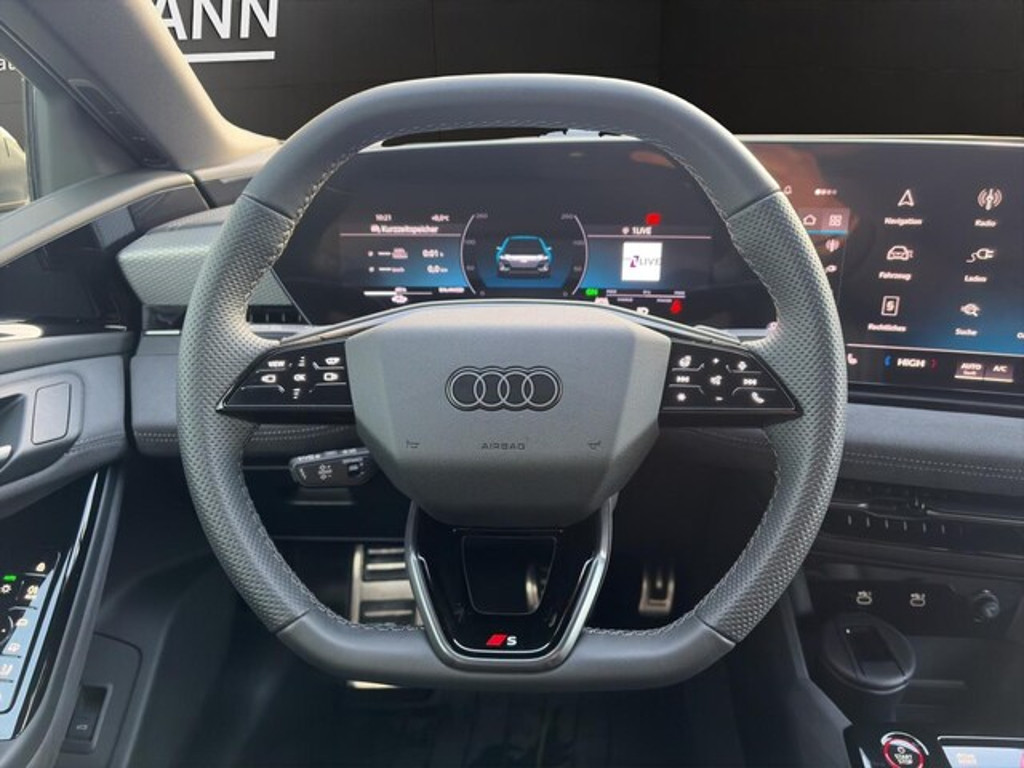 Audi A6 e-tron