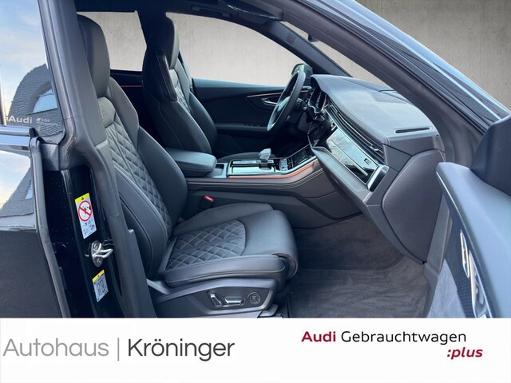 Audi SQ8