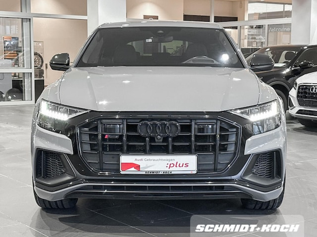 Audi SQ8