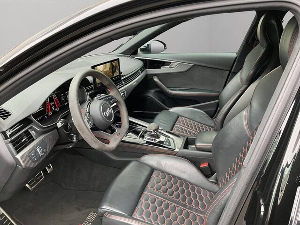 Audi RS4