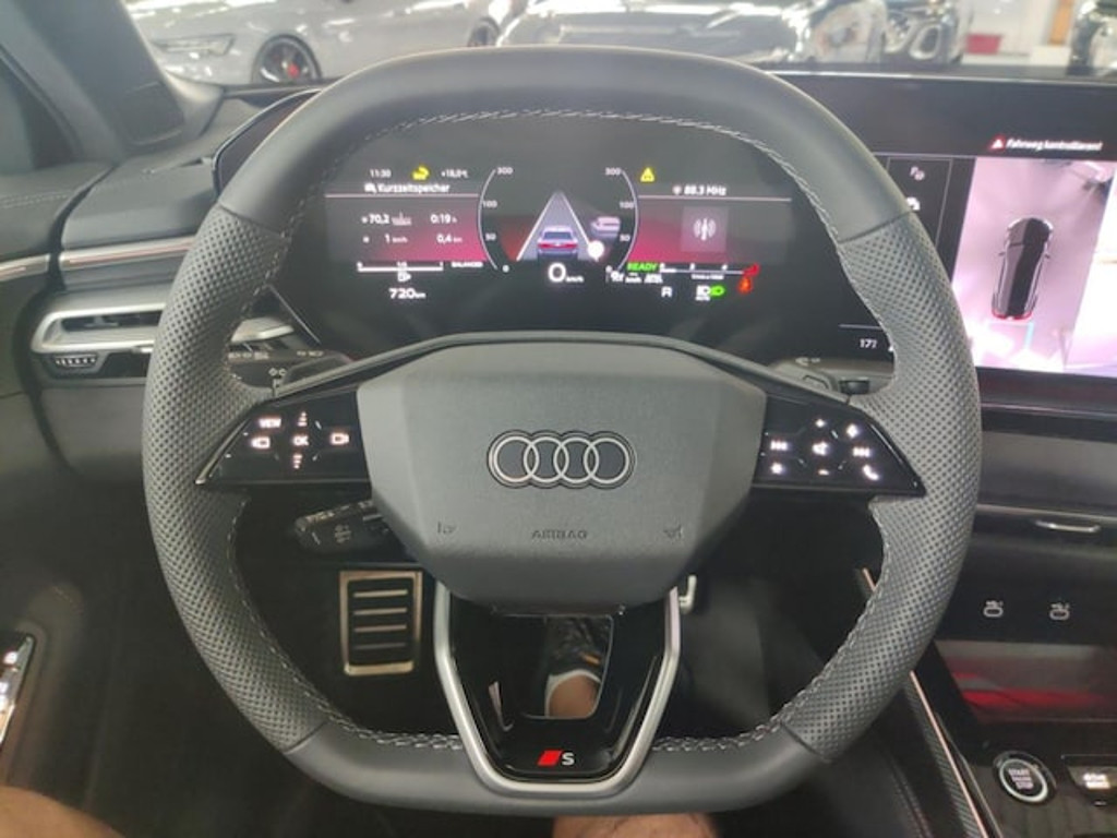Audi A6 e-tron