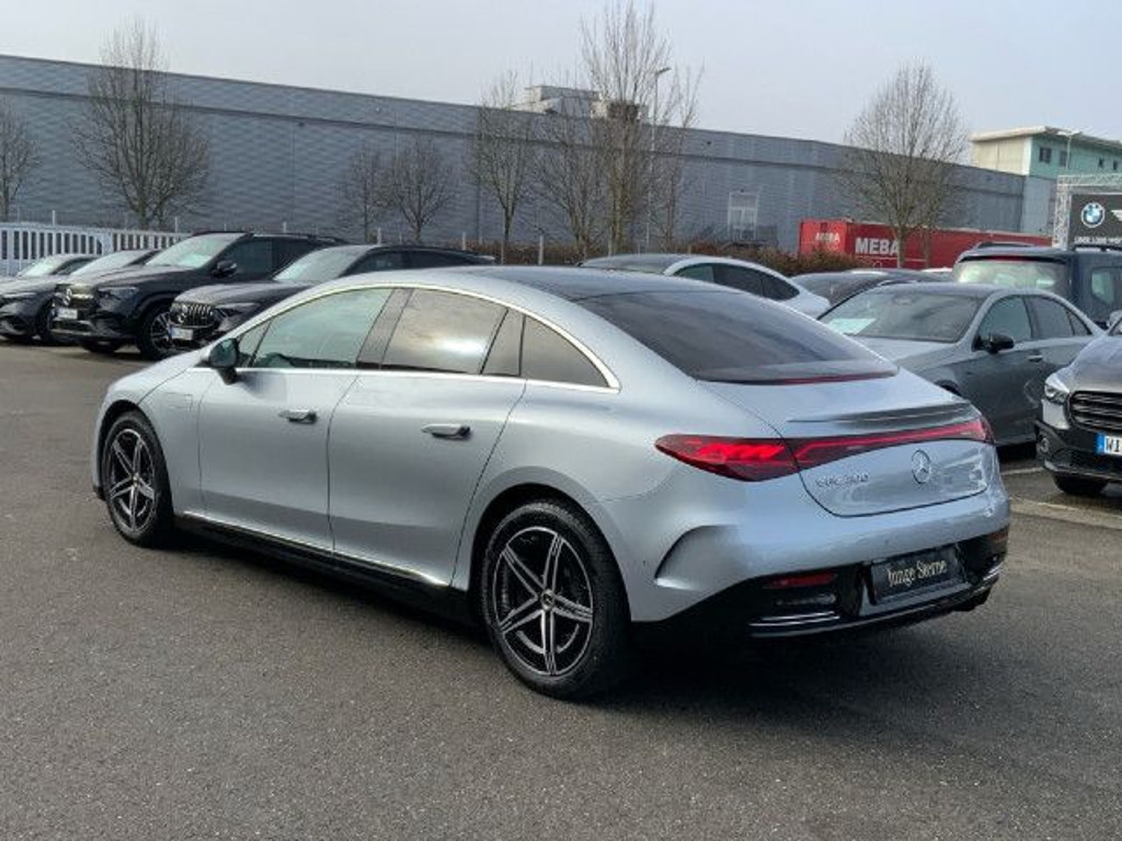 Mercedes-Benz EQE