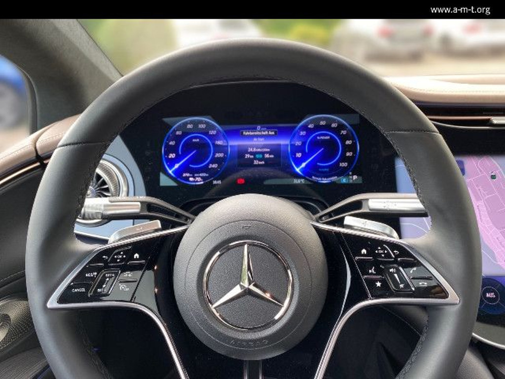 Mercedes-Benz EQS