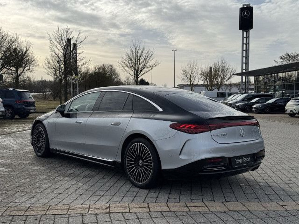 Mercedes-Benz EQS