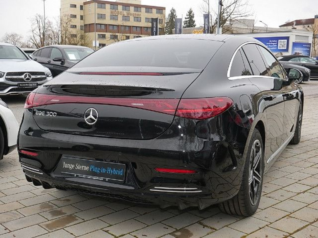 Mercedes-Benz EQE