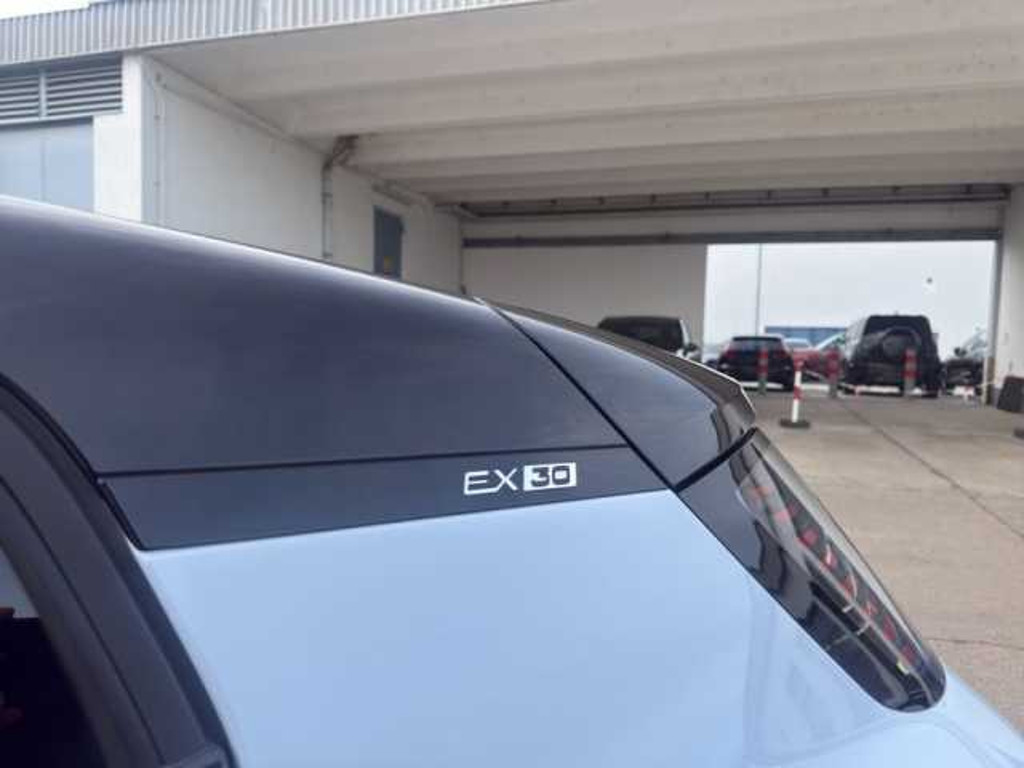 Volvo EX30