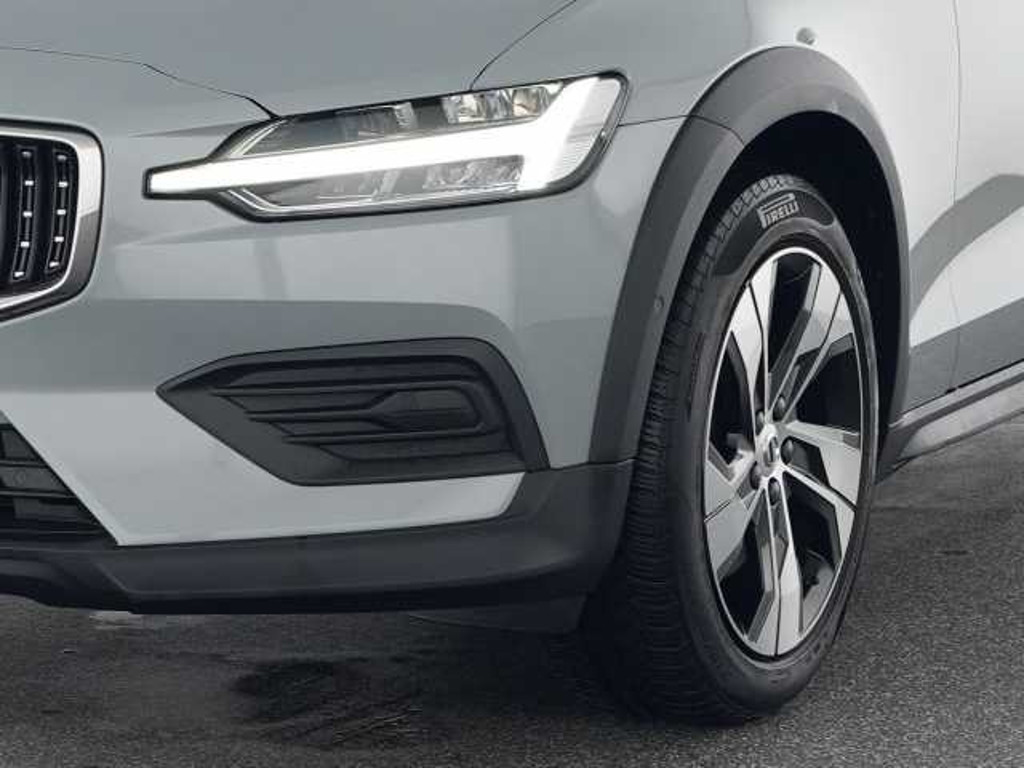 Volvo V60 Cross Country