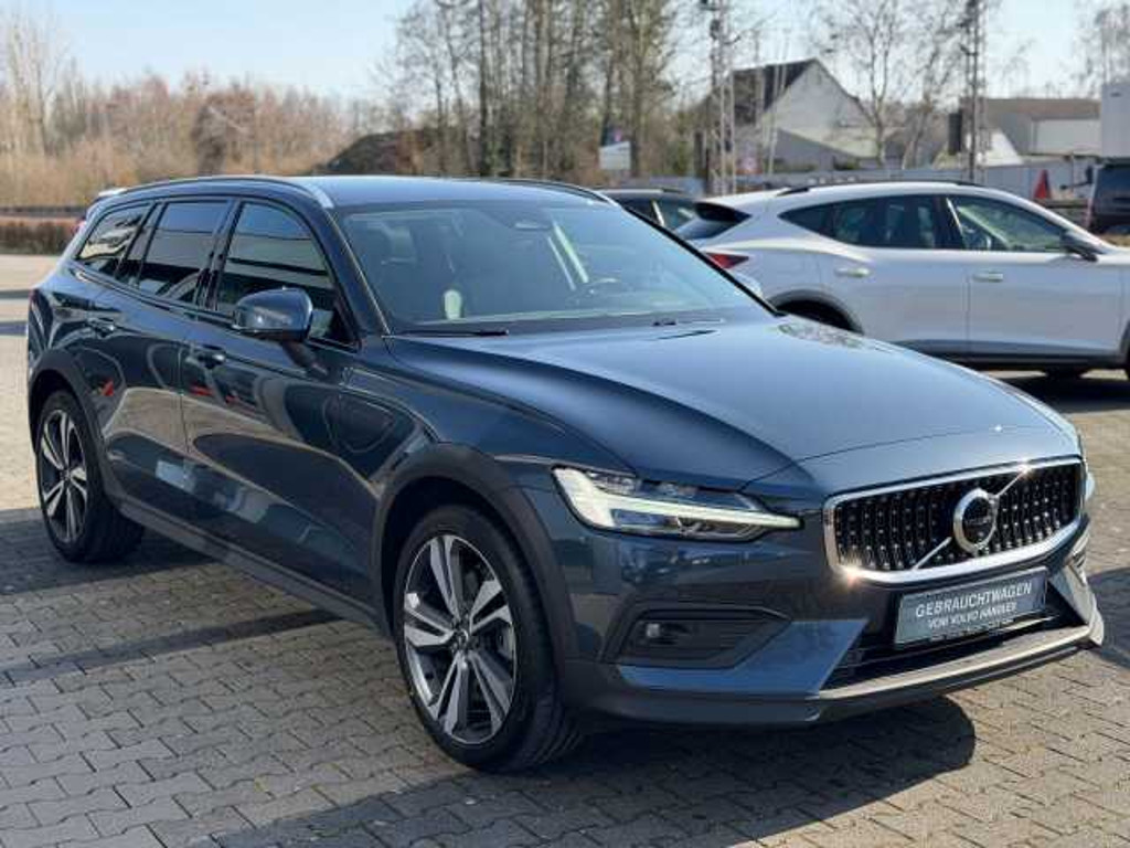 Volvo V60 Cross Country