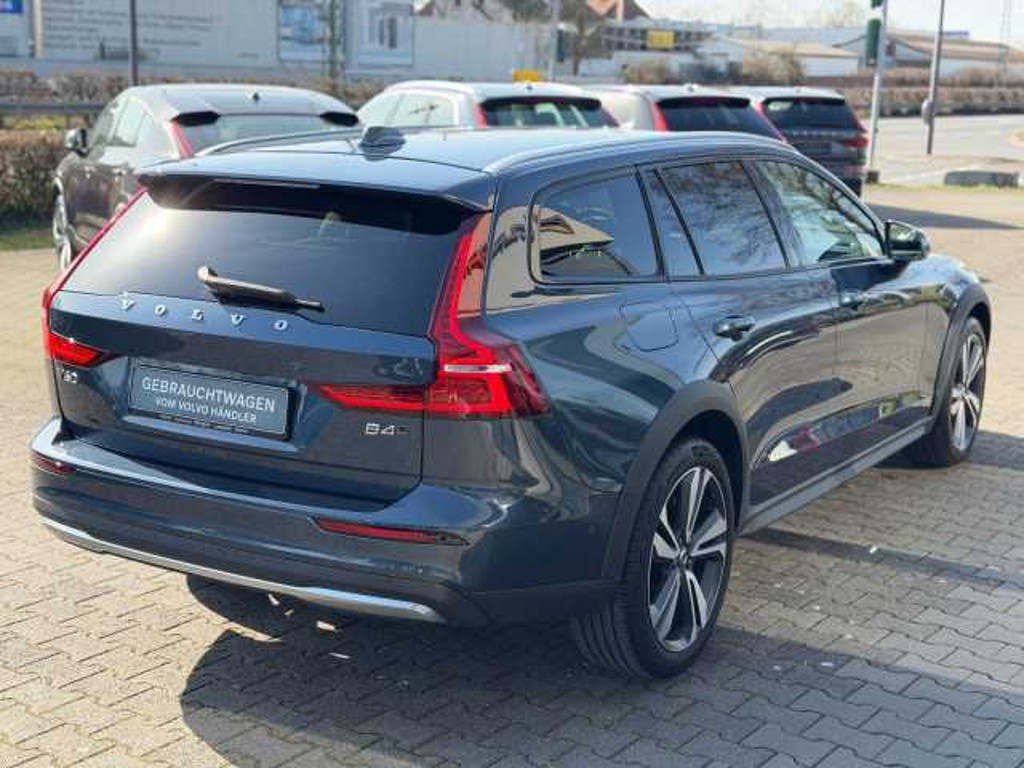 Volvo V60 Cross Country