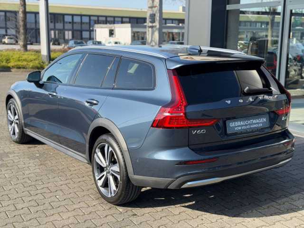 Volvo V60 Cross Country