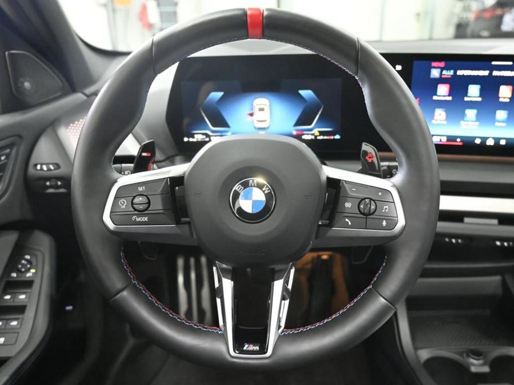 BMW M135i