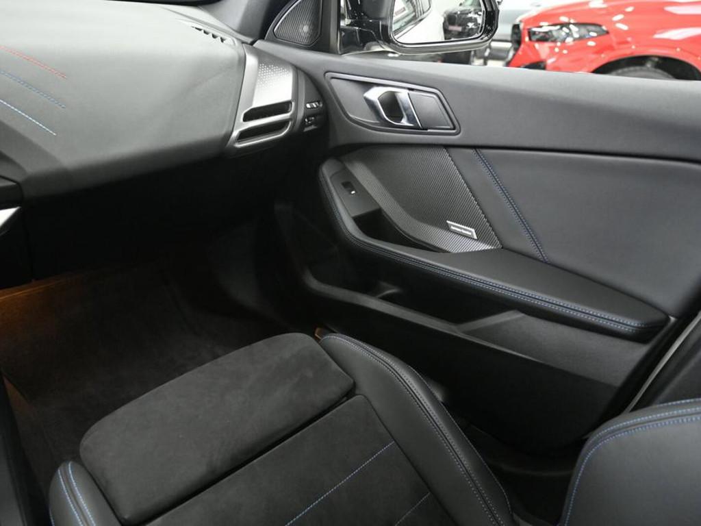 BMW M135i