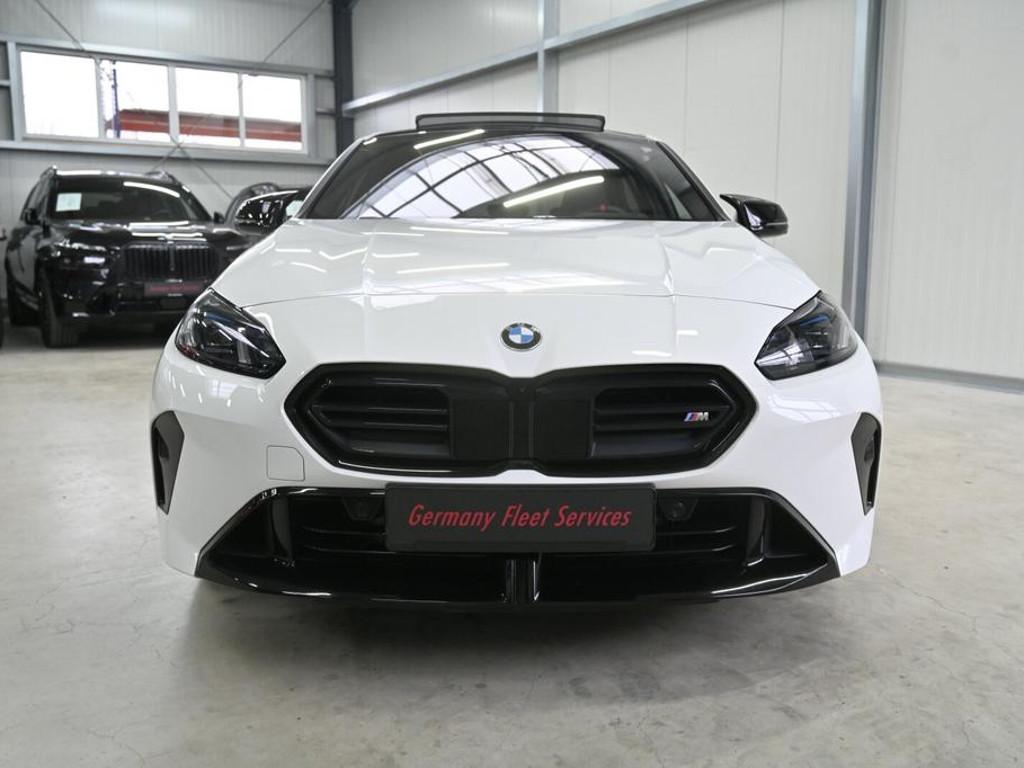 BMW M135i