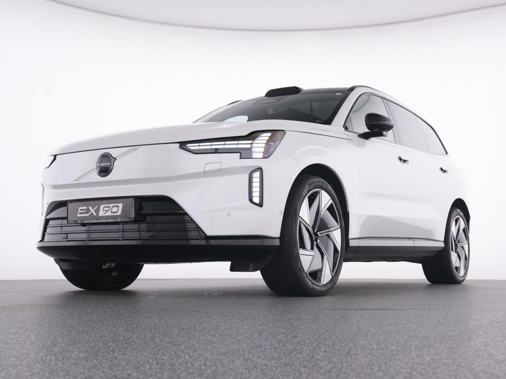 Volvo EX90