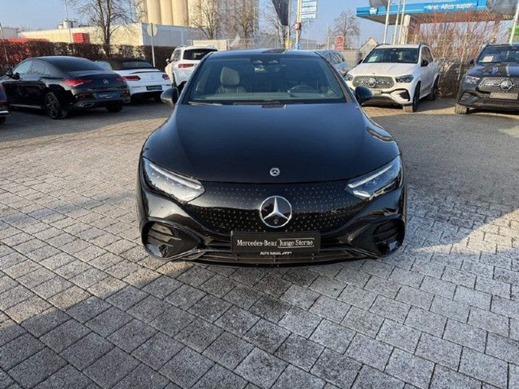 Mercedes-Benz EQE