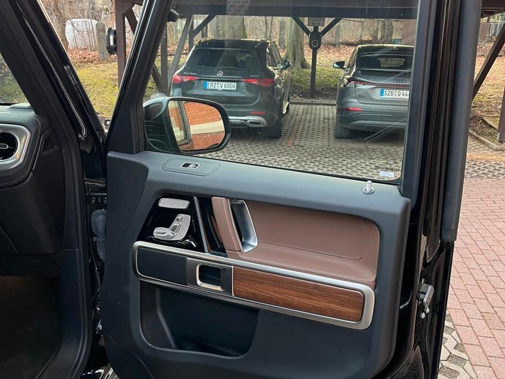 Mercedes-Benz G-Klasse