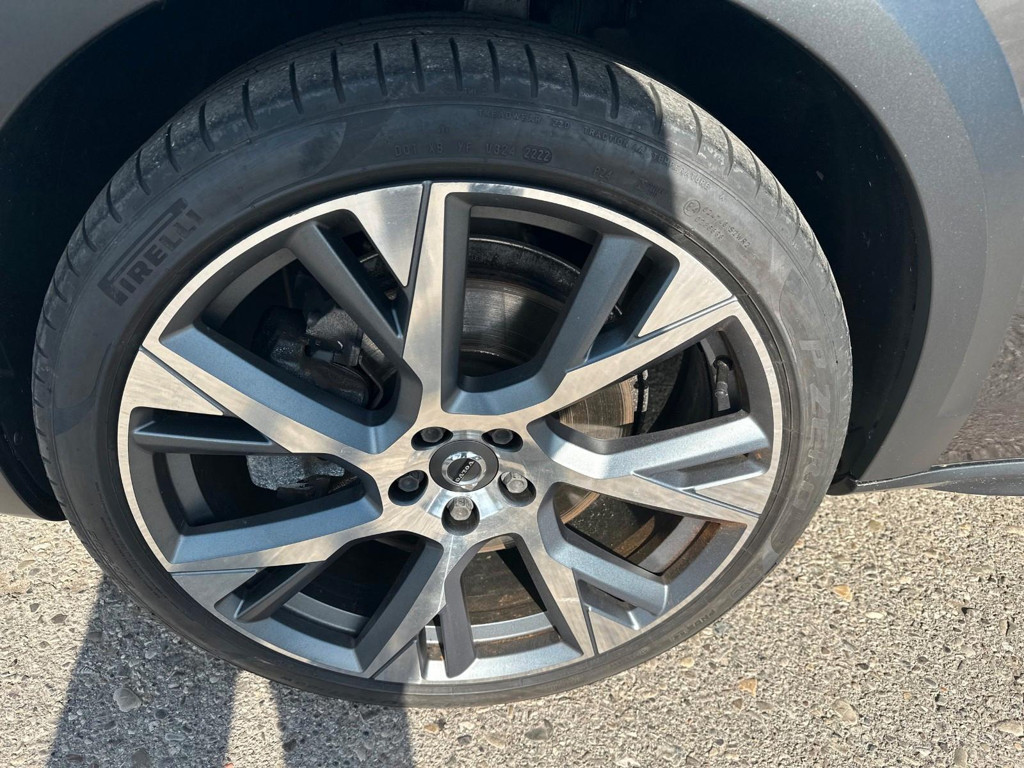 Volvo V90 Cross Country