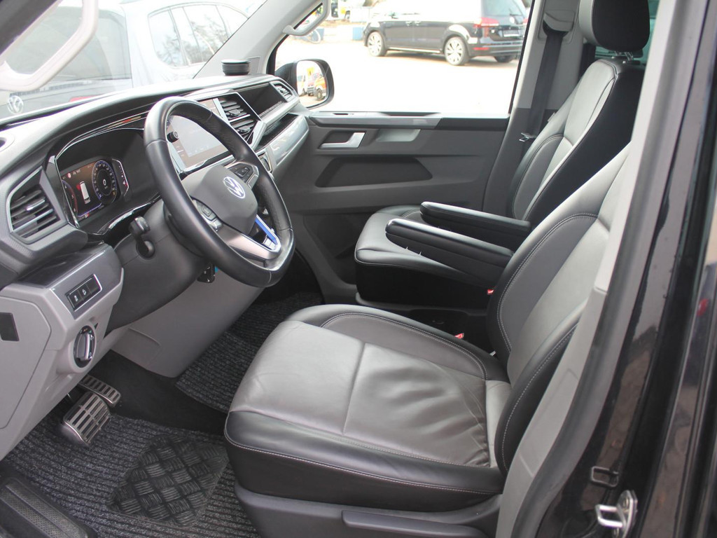 Volkswagen Caravelle