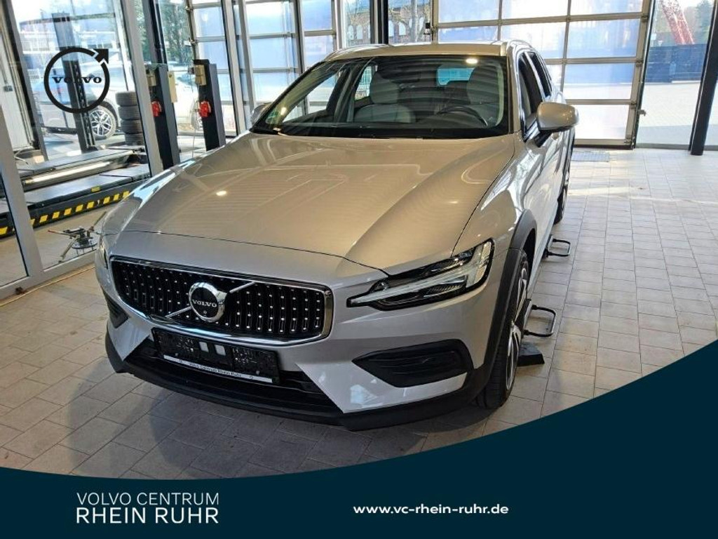Volvo V60 Cross Country 2023 Diesel