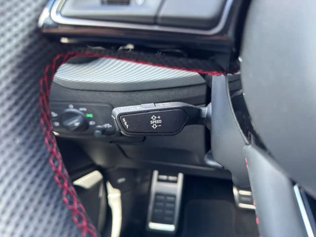 Audi SQ2