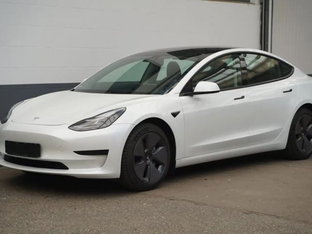 Tesla Model 3 2023 Elektrisch