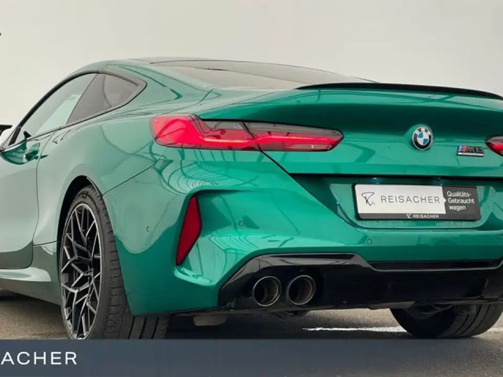 BMW M8