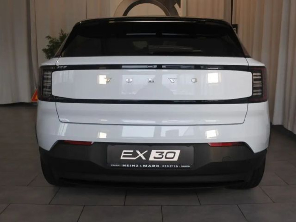 Volvo EX30