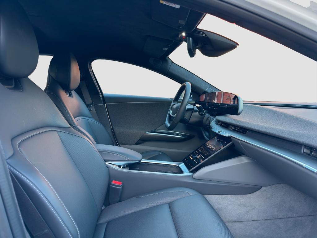 Lucid Air