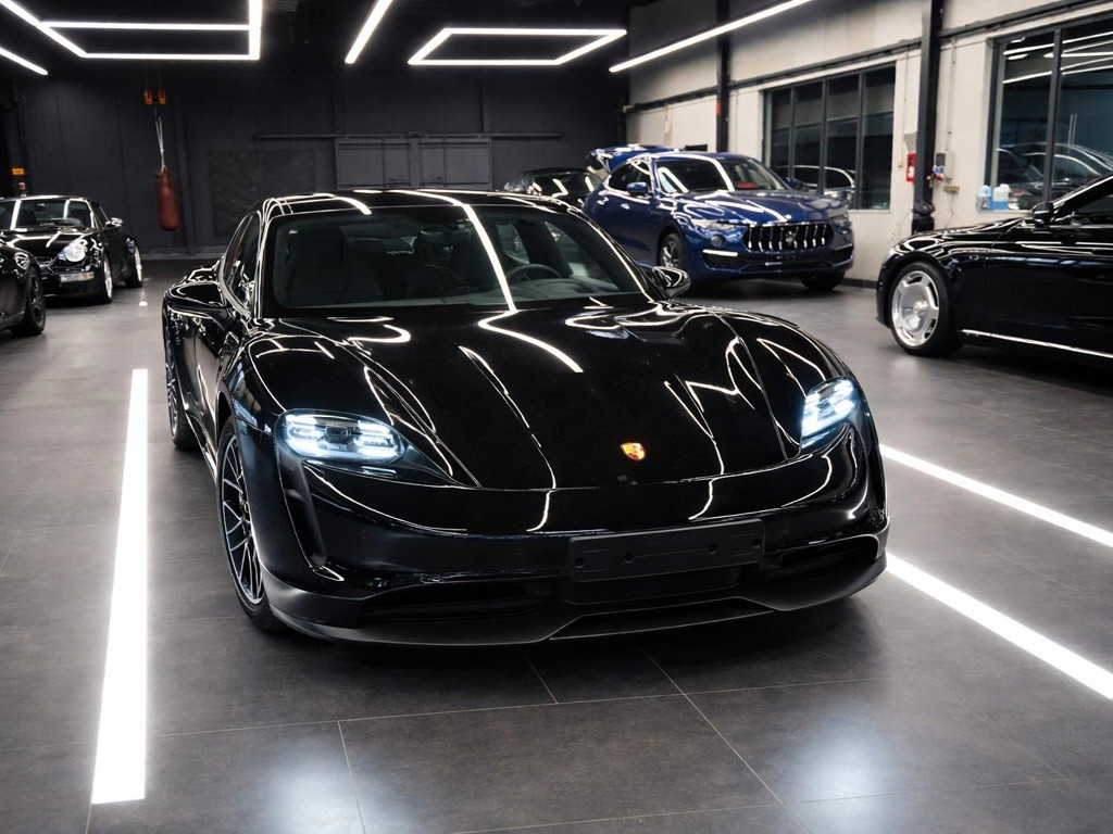 Porsche Taycan 2024 Elektrisch