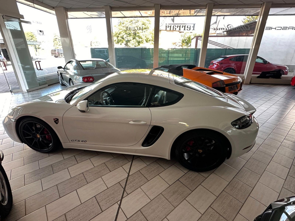 Porsche Cayman