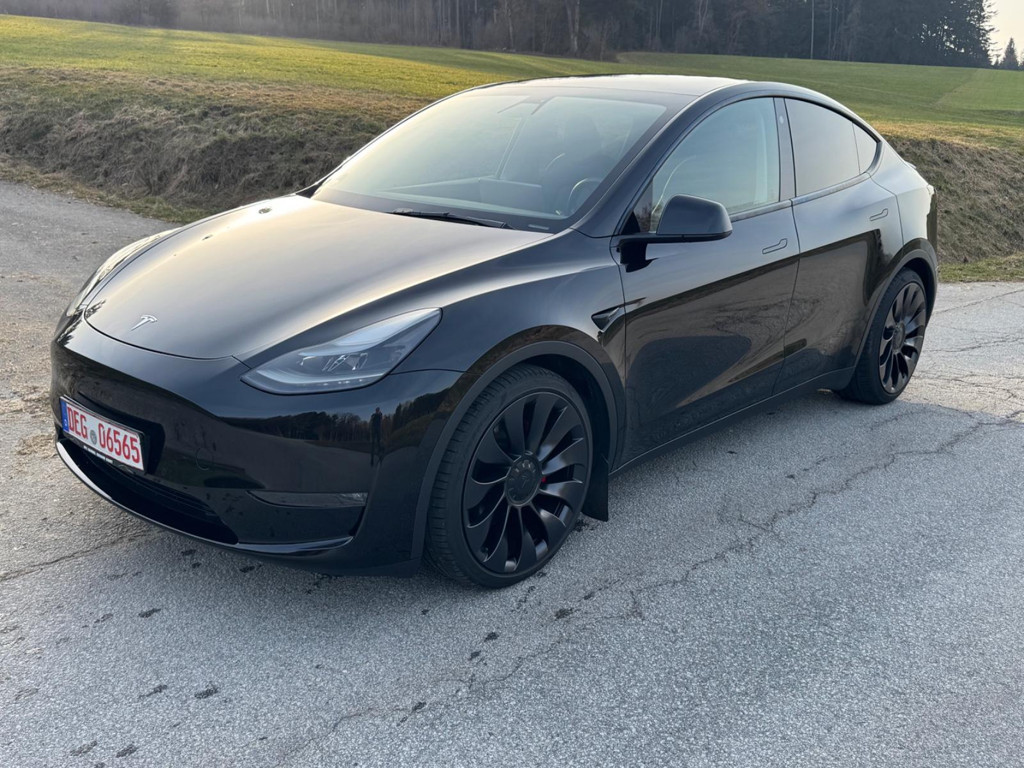 Tesla Model Y 2022 Elektrisch