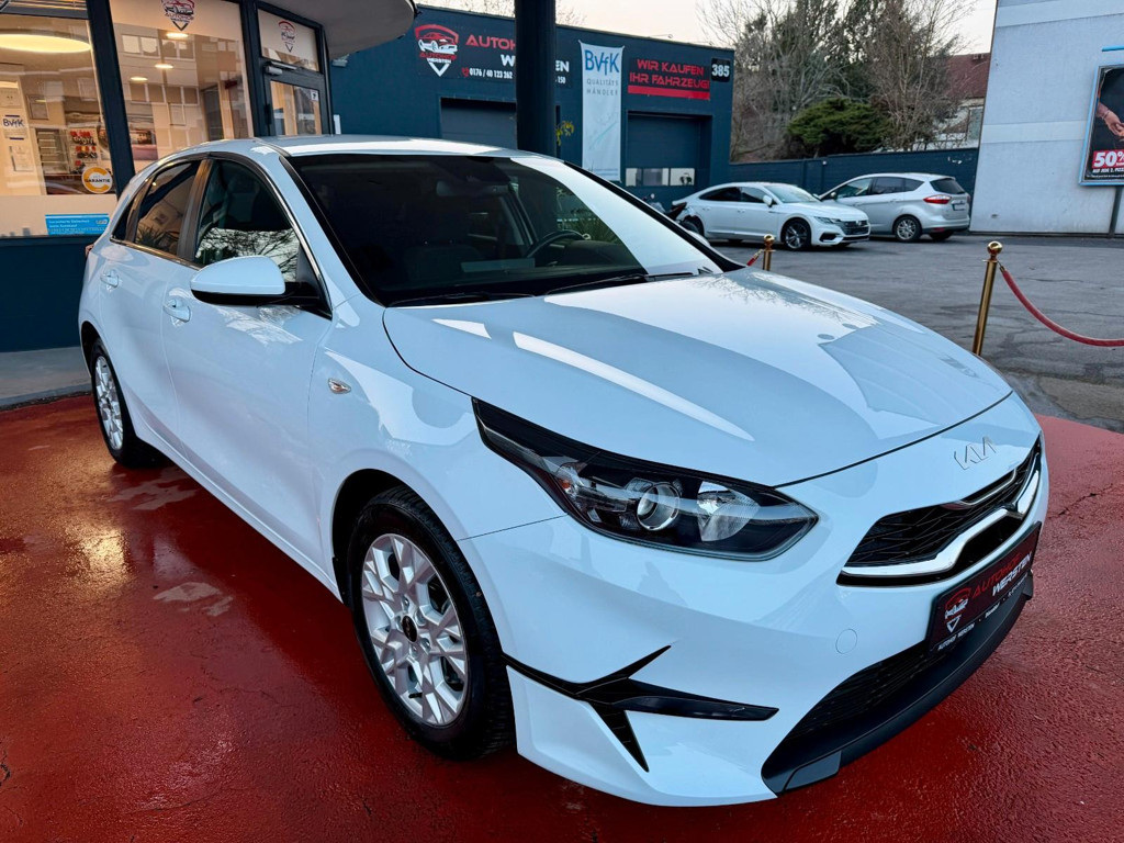 Kia Ceed 2022 Benzine
