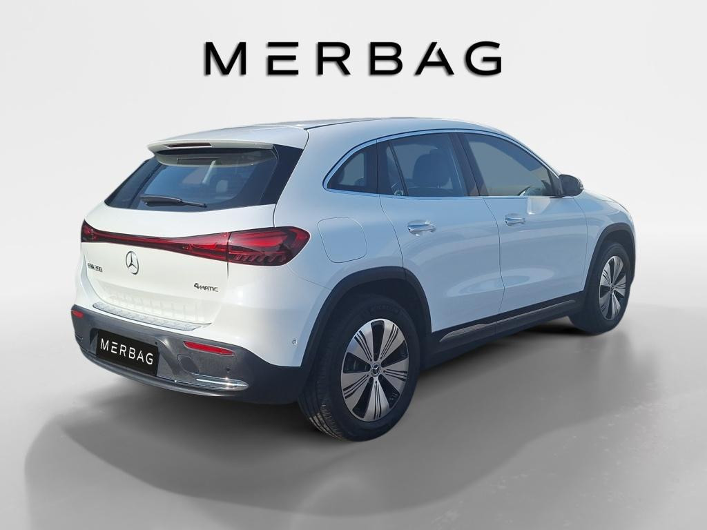 Mercedes-Benz EQA