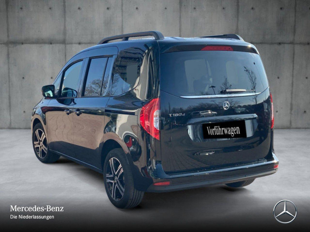 Mercedes-Benz T 180