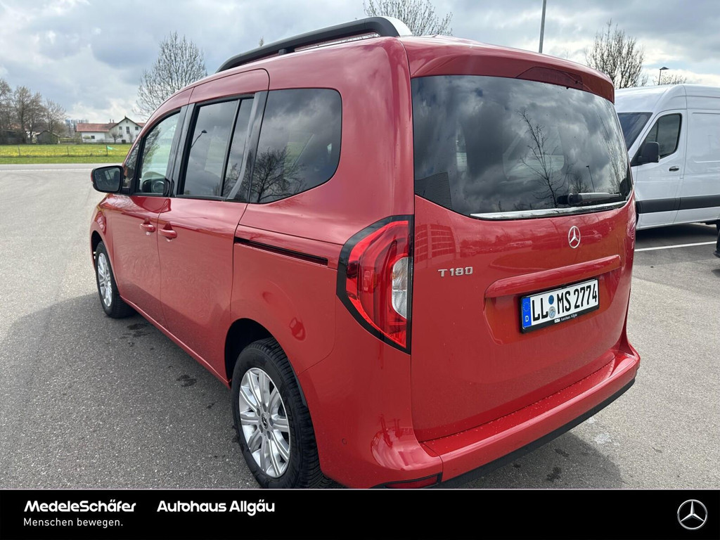Mercedes-Benz T 180