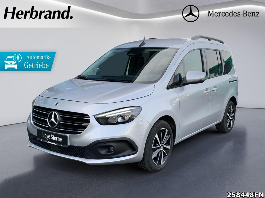 Mercedes-Benz T 180 2023 Diesel