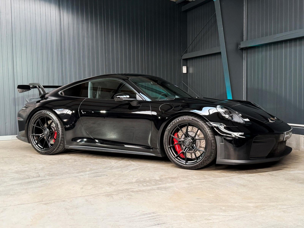 Porsche 992