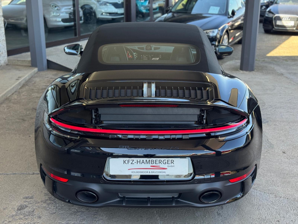 Porsche 992