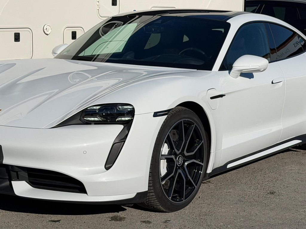 Porsche Taycan 2023 Elektrisch