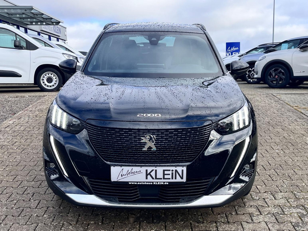 Peugeot e-2008